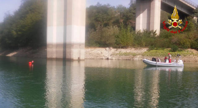 Trovato morto l&#8217;uomo scomparso al lago di Bilancino