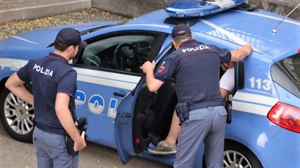 Marijuana negli slip: la Polizia di Stato arresta un altro pusher a Santa Maria Novella