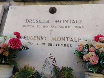 Clamoroso: le spoglie di Eugenio Montale nell’ossario comunale di Firenze. Appello!