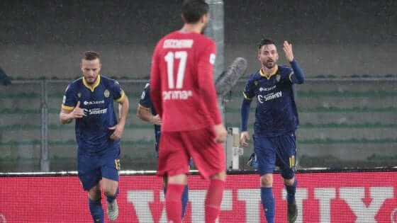 Viola ancora pallidi      Verona &#8211; Fiorentina 1-0