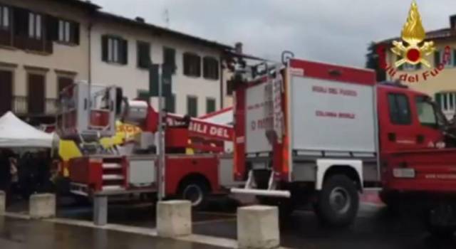 Terremoto Mugello, vigili del fuoco da tutta la Toscana sul posto