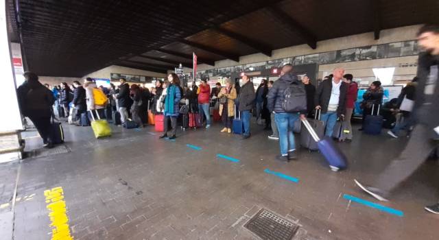 Terremoto in Toscana, Trenitalia: oltre 200 addetti per assistere e informare i viaggiatori