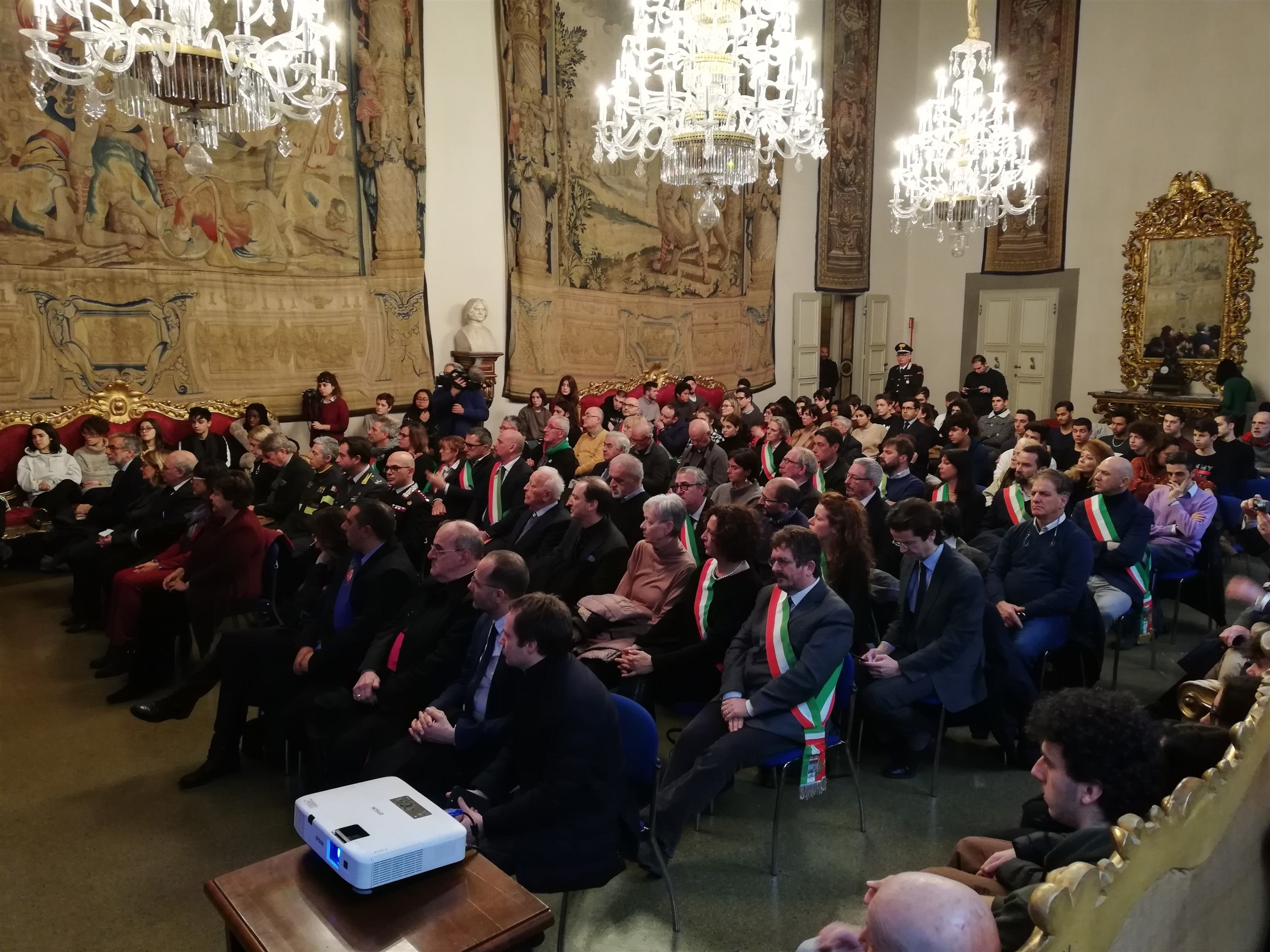 Shoah, razzismo e intolleranza: tanti studenti in Prefettura a Firenze nel Giorno della Memoria