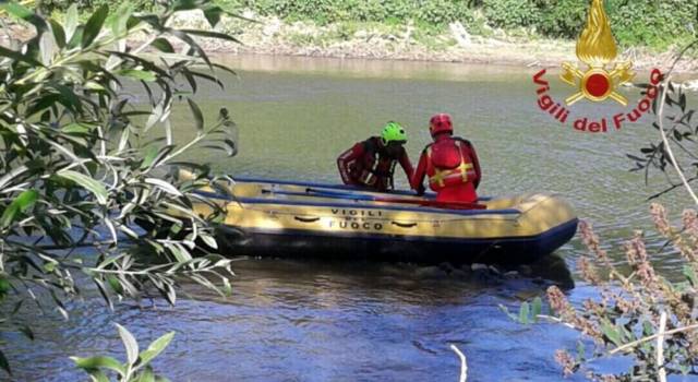 40enne pisana scomparsa: ricerche lungo il fiume Arno