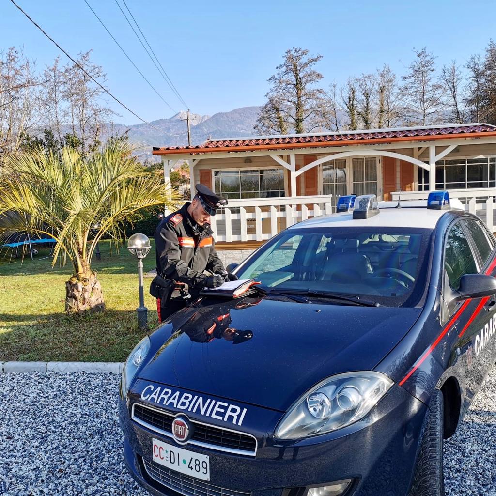 Giro di vite dei Carabinieri di Montignoso contro gli abusivismi edilizi