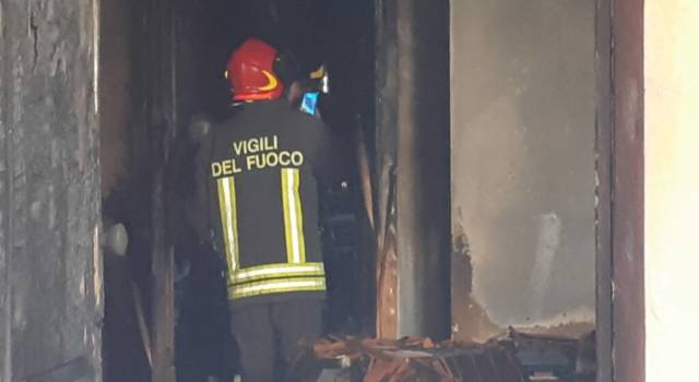 Incendio in casa a Santa Croce sull&#8217;Arno