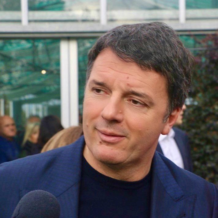 Una busta con dei proiettili a Matteo Renzi