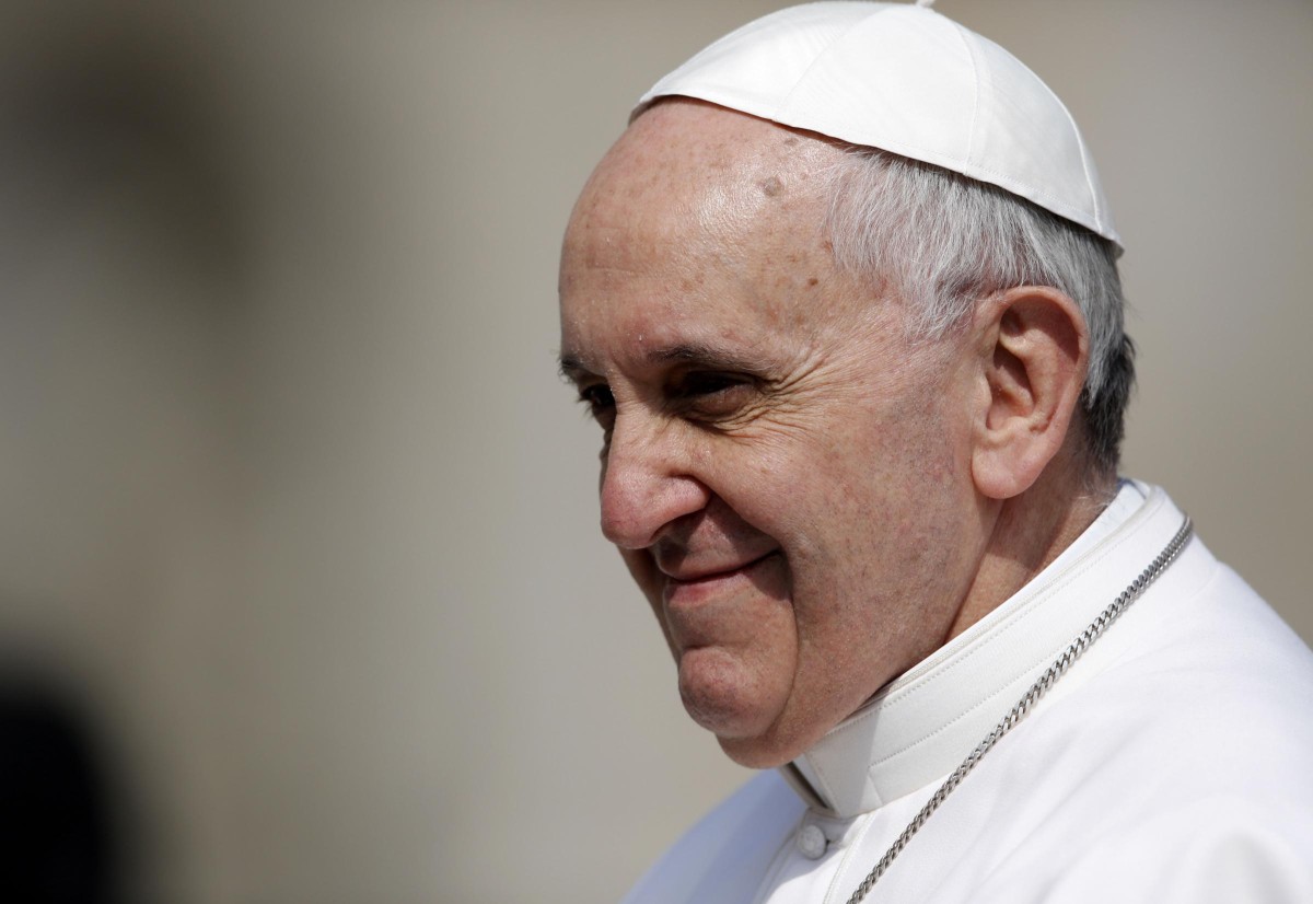 Ex parroco condannato per abusi su una bimba, il Vaticano lo “spreta”
