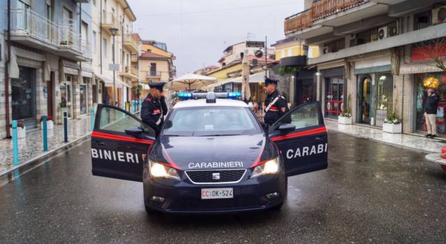 Gestiva il giro della movida di Carrara, arrestato per spaccio 20enne insospettabile