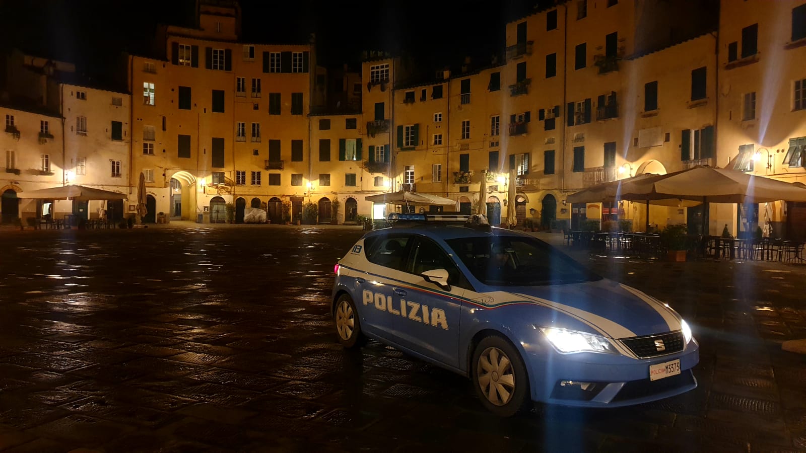 Si sposta da un albergo all’altro senza pagare, spezzino denunciato a Lucca