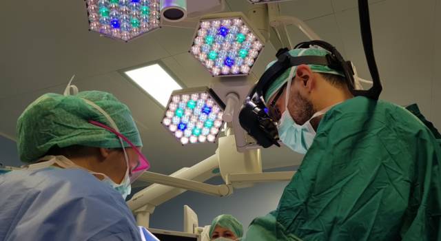 Chirurgia 4.0: condotta la prima operazione guidata dalla realtà aumentata