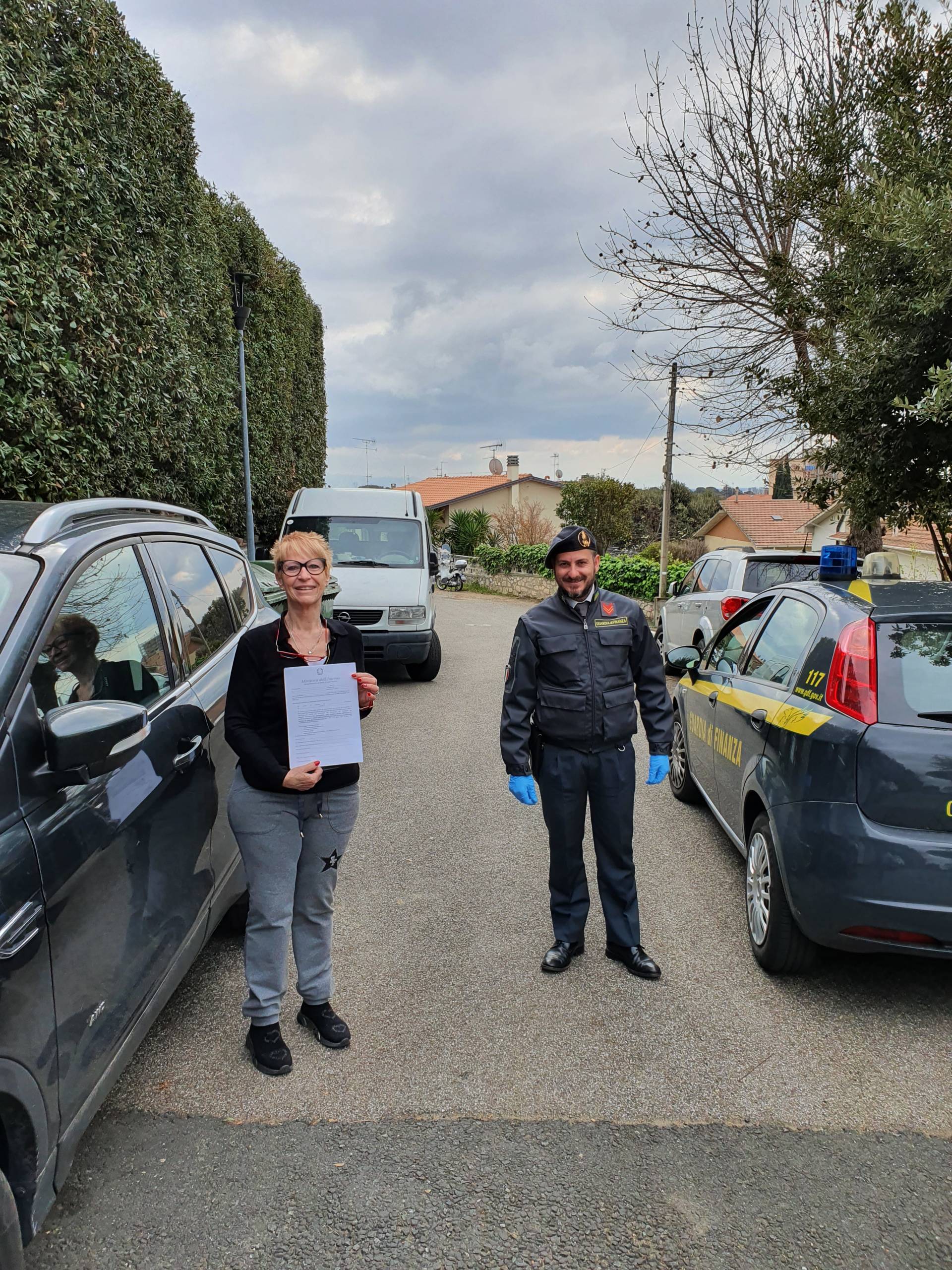 Coronavirus, GdF in campo: da Livorno a Rosignano e Piombino aiuti ai cittadini in difficoltà e controlli ai porti