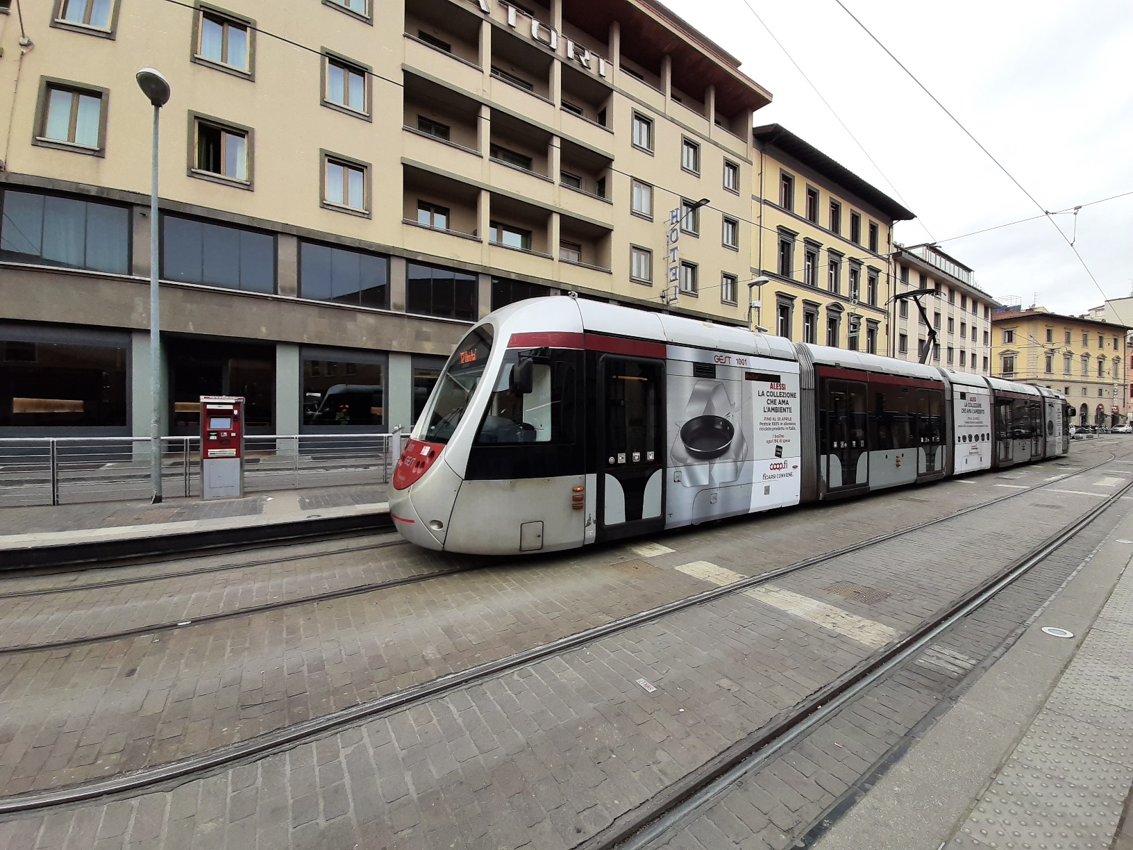 Firenze: corse tramvia ridotte. Forza Italia, “Decisione incomprensibile. Meno corse equivale a vetture più affollate”