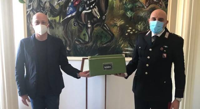 Donate 200 mascherine al Comando Provinciale Carabinieri di Prato