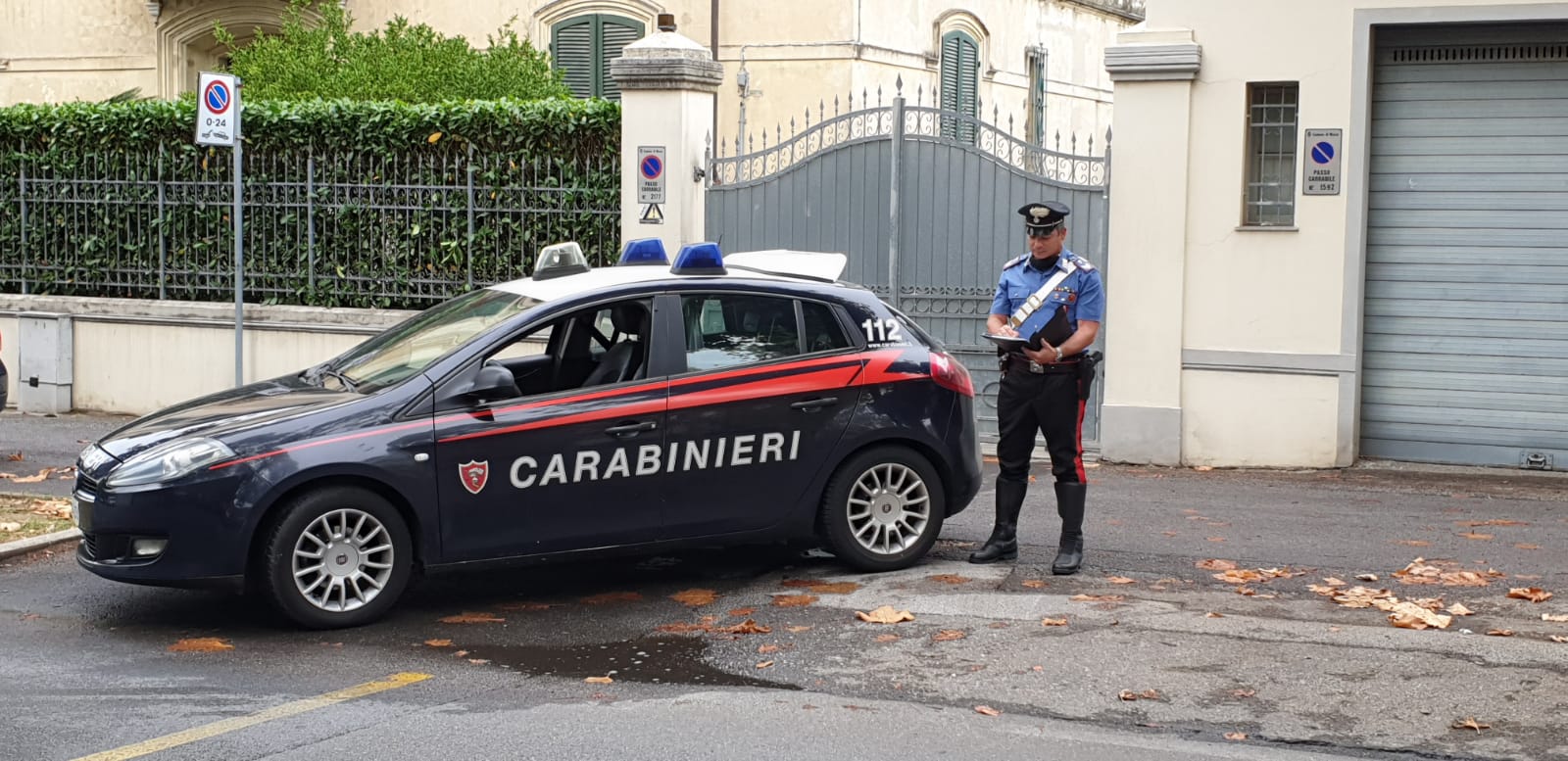 Sorvegliato speciale aggredisce commerciante e carabiniere, arrestato