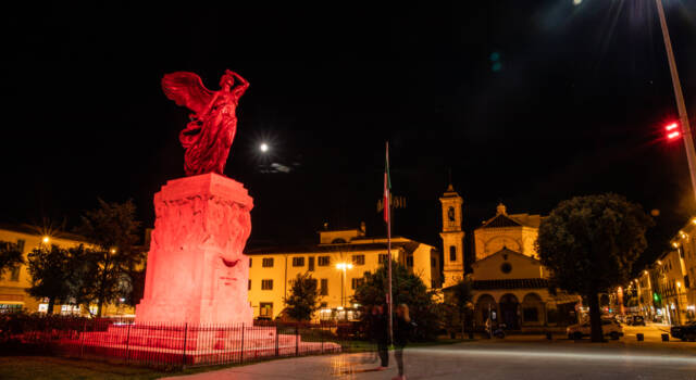 Empoli: la Vittoria è ‘rosa’ per l’ottobre dedicato a sensibilizzare sulla lotta al tumore al seno