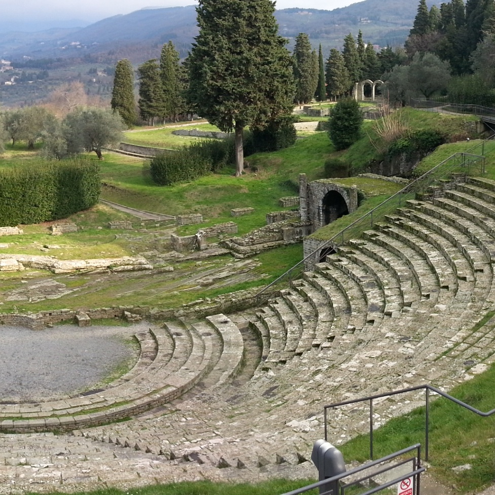 Gli Etruschi a Fiesole, Dall’alba al tramonto: una giornata di attività