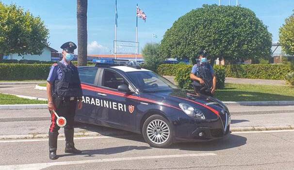 Spaccio di cocaina a Carrara, pusher arrestato e poi allontanato dalla provincia