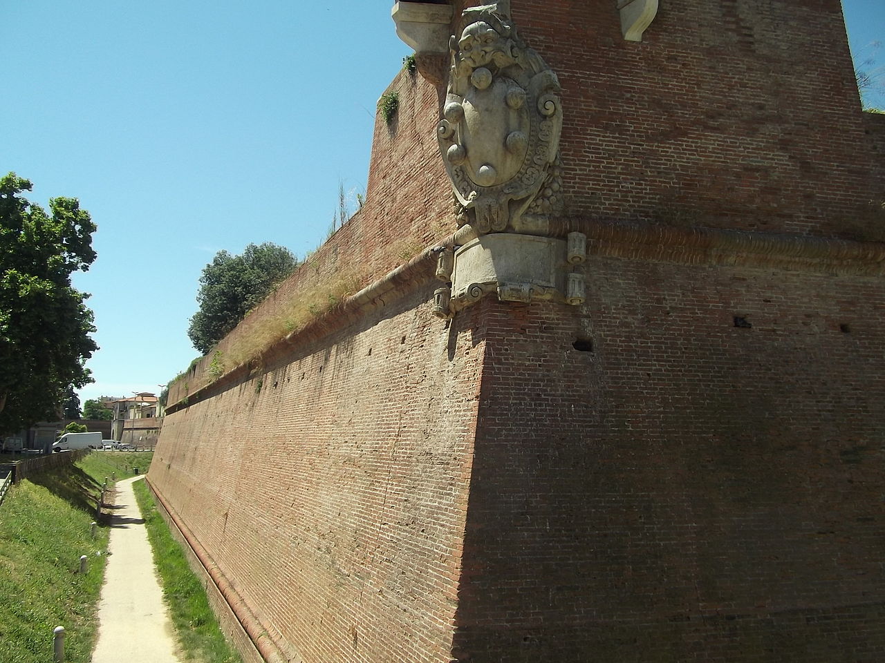 Grosseto, al via i lavori per sistemare il bastione Maiano