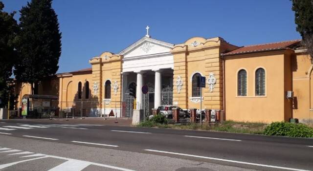 Pisa, gli orari dei cimiteri comunali per il 2 novembre