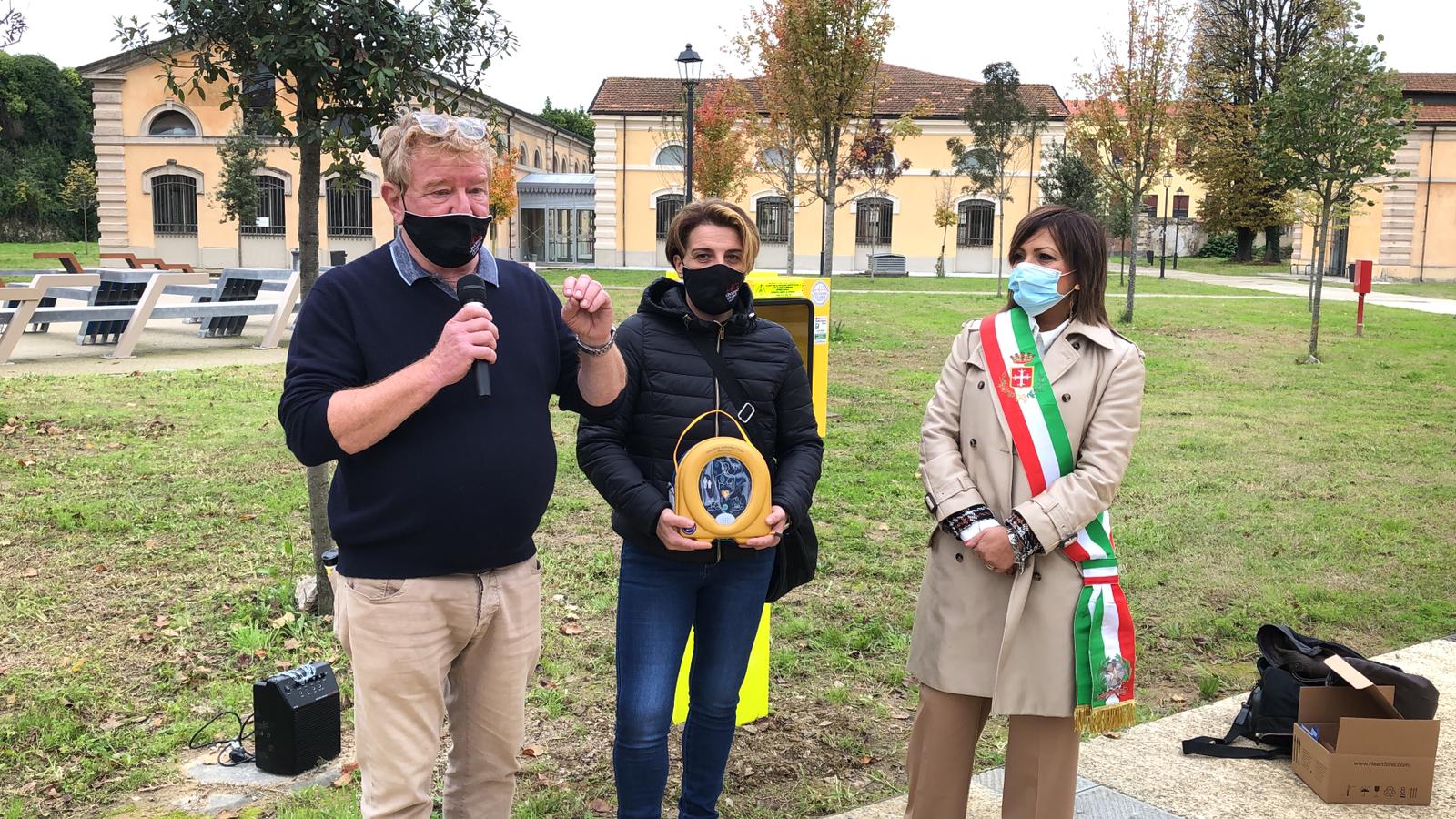 Pisa, un defibrillatore ai Vecchi Macelli