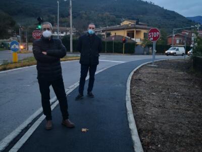 Sicurezza pedonale e riqualificazione: un nuovo marciapiede in un punto delicato della Gabella