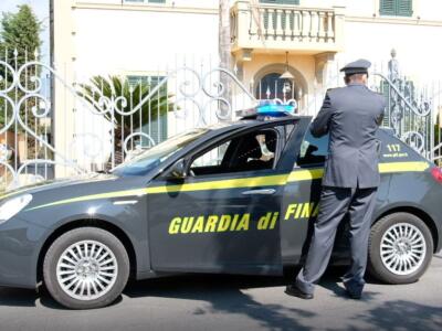 GDF Siena, sequestrati oltre 440.000 euro per omissione di versamento ricevute