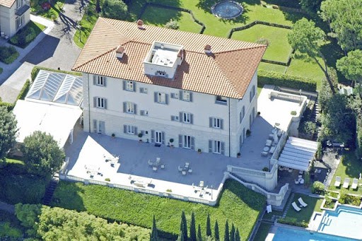 Hotel Villa La Vedetta (Fi) va in fumo il passaggio al nuovo gestore. La rabbia di Filcams Cgil