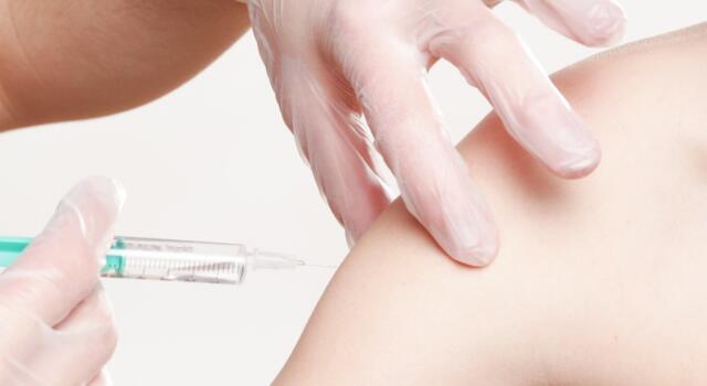 Vaccinazioni anti-covid all&#8217;ospedale di Pisa, circa 7.000 le persone coinvolte