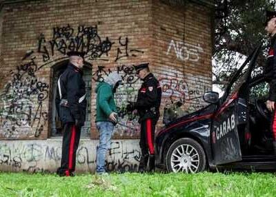 Droga, i carabinieri di Prato arrestano un altro spacciatore