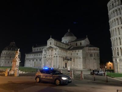 Inseguimento da film per le strade di Pisa