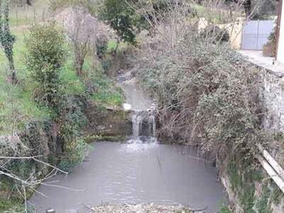 Acque scure nel torrente Mensola: individuata la fonte dello sversamento