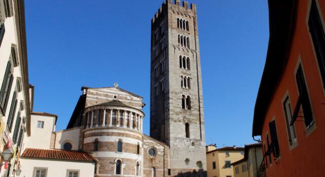 Cassa Risparmio Lucca finanzia il restauro campanile di San Frediano