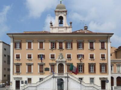 Livorno, inaugurazione Villaggio Bastia con riapertura della piscina