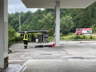 Fuoriuscita gpl da distributore, traffico interdetto dai Vigili del fuoco