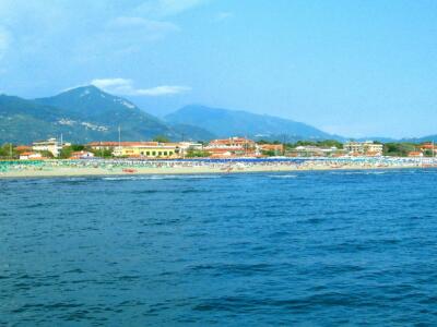 Green pass: Forte dei Marmi annulla tradizionale fiera Sant’Ermete