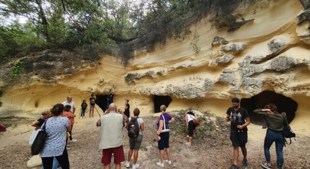 Grotte gialle, grande successo della visita guidata organizzata dalla Proloco