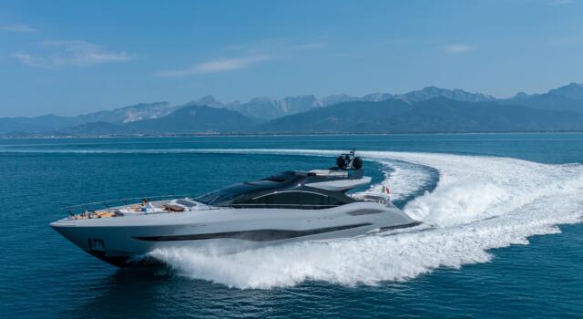 Mangusta News &#8211; Cannes Yachting Festival