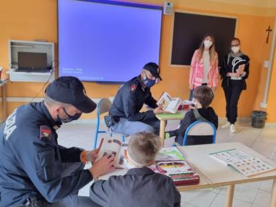 “Il Mio Diario”, la Polizia di Stato insieme ai bambini delle scuole primarie nel percorso scolastico
