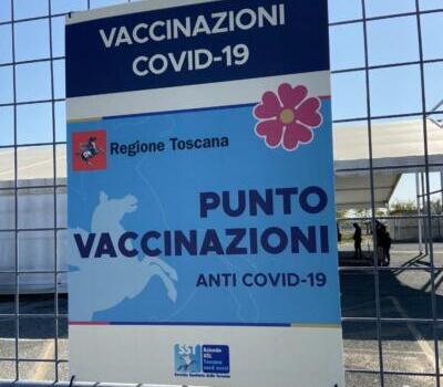 Fine stato di emergenza, Giani: “Somministrati 8,7 milioni di vaccini”