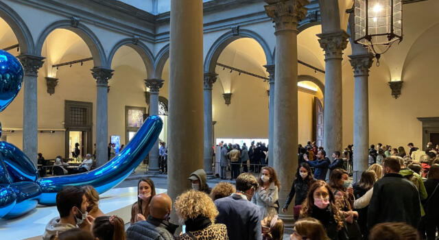 Oltre 170.000 visitatori, bilancio record per la mostra di Jeff Koons a palazzo Strozzi