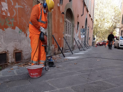 Pisa, al lavoro per la messa in sicurezza di via Santa Cecilia