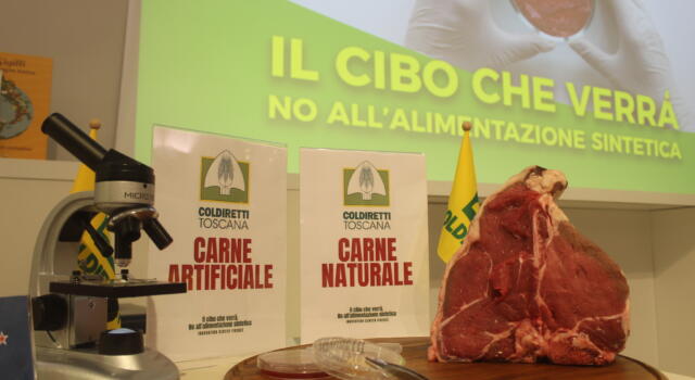 Parte dalla Toscana la guerra alla carne sintetica