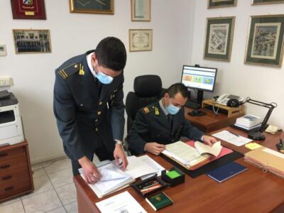 GDF Livorno, reclutamento per esami e titoli di 15 tenenti ruolo logistico amministrativo del corpo