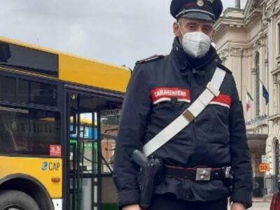 Minaccia con il coltello autista Lam, arrestato dai carabinieri