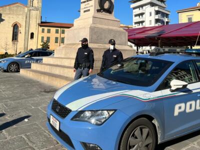 Pisa: pizzaiolo rapinato da uomo armato di coltello, indaga la polizia