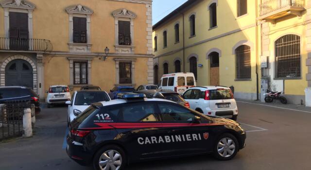 Razzia tra le auto in sosta, denunciati 2 minori