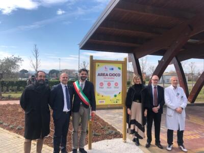 Santo Stefano sempre più “Green Hospital” grazie al giardino del Pronto Soccorso Pediatrico finanziato da OBI