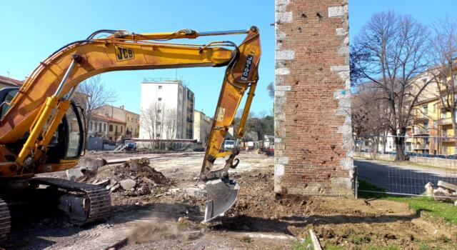 Cantiere di via Nino Bixio, proseguono i lavori per la realizzazione del Parco