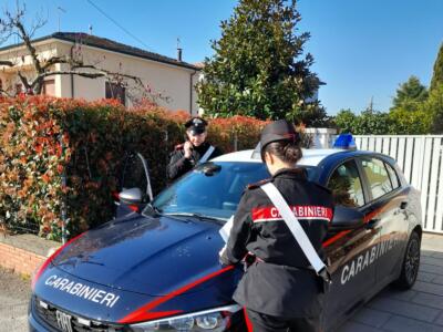 Arrestato dai Carabinieri mentre tentava di svaligiare una casa